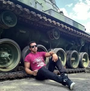 Meet your Posher, Bëńy bëńy